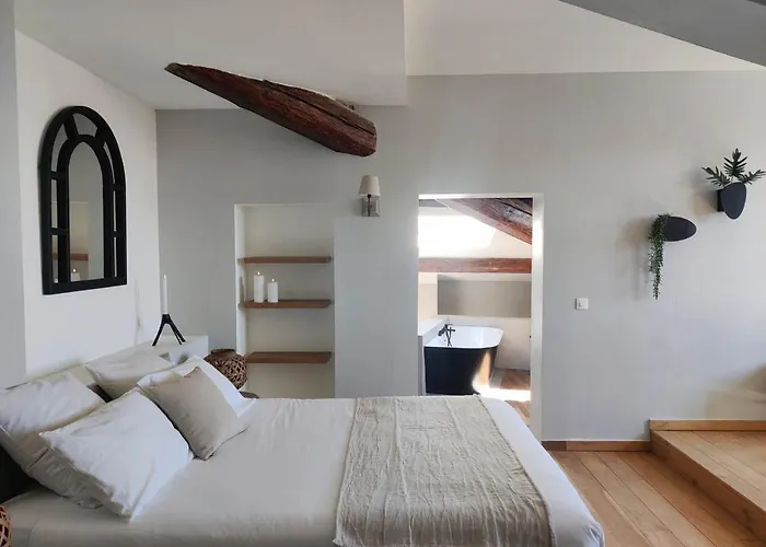 Penzion D'hotes - Les Palmiers Mèze