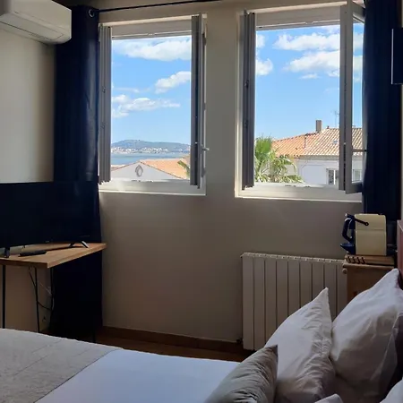 D'hotes - Les Palmiers בית הארחה