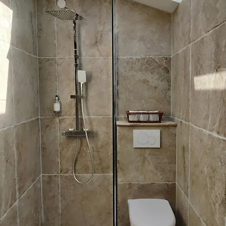 בית הארחה D'hotes - Les Palmiers 3*